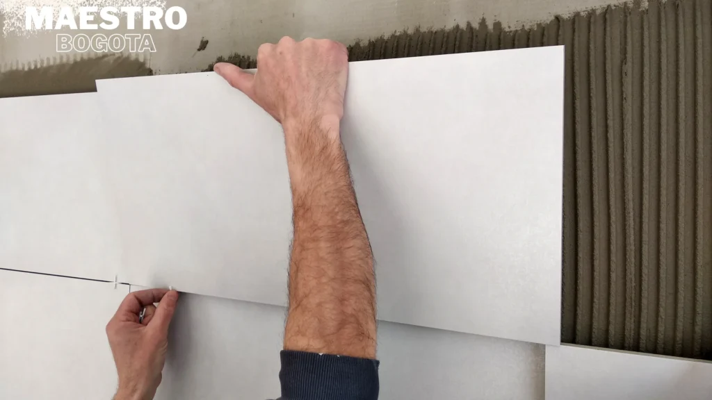 Contratar Enchapador en Bogotá
