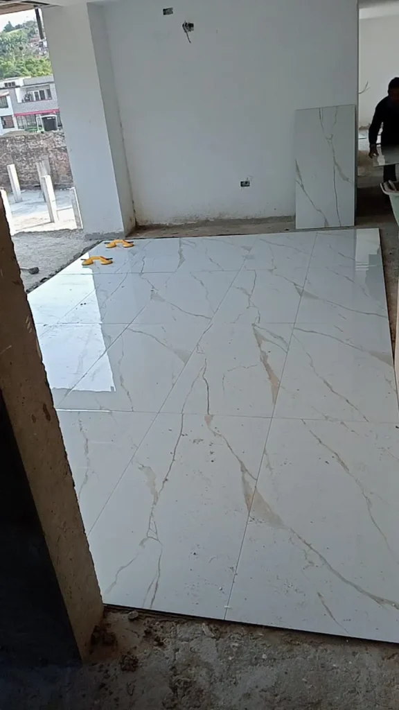 Contratar Enchapador en Bogotá